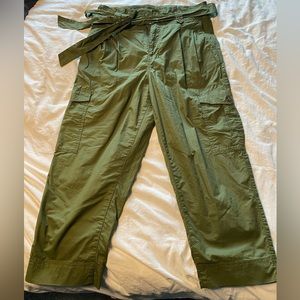 Capri army green pants